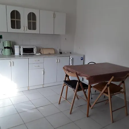 Hargita Family Apartman Beci