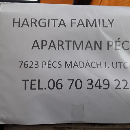 Hargita Family Apartman Apartament Beci